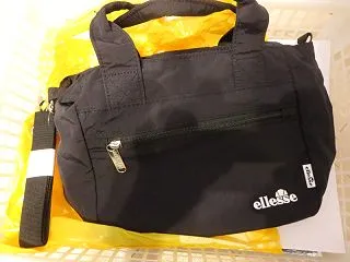 メガドンキで50%OFF ellesse…