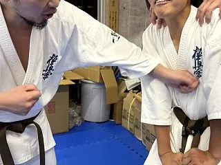 苦しいはずなのにいい表情！？