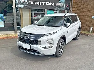 アウトランダーPHEVとCX-60 PH…