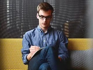30過ぎたらやっぱ20代よりモテない？ 