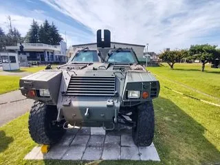 軽装甲機動車