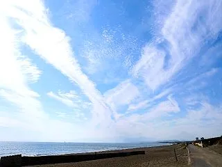湘南散歩～秋の海辺を歩く
