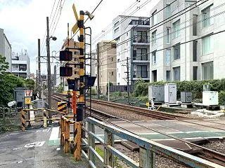 廃止された小田急の山谷駅があった場所は今…