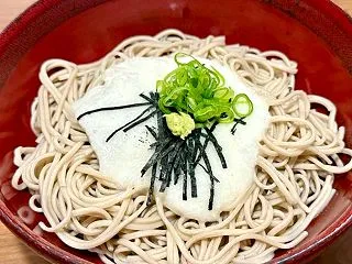 最後の蕎麦は山かけです