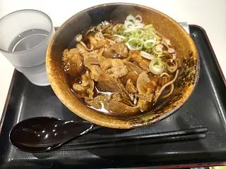 肉そばとランドリーでの事件