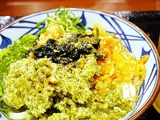 豪華なかけうどん＠丸亀製麺