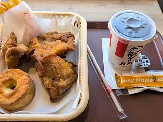 ケンタッキーフライドチキン「チキン＆ビス…