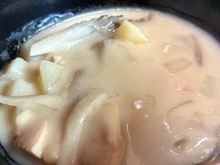 友人と持ち寄りのランチです。ドライカレー…