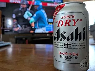 スーパードライと一番搾り with カル…