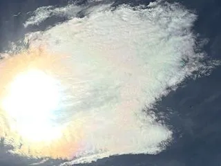 ☆今朝もまた彩雲〜