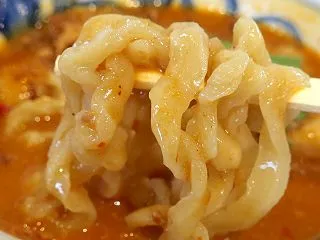 那覇・寄宮「牛そば焼肉しんちゃん」でむち…