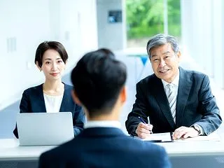 本日は、市議さんたちとの面談！