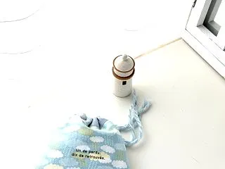 クラウド柄のカーブ底巾着