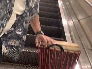 ジャンベドラムのヘッドの皮が破れる予兆 …