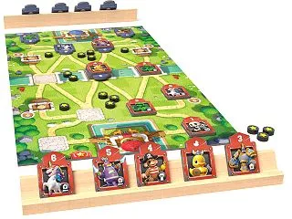 おもちゃ部隊の陣取り合戦『トイバトル』日…