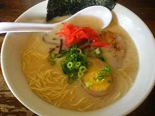 13.10.18 ＃とんこつラーメン 食…