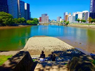 広島駅からすぐ近くなのに 雰囲気が少しレ…