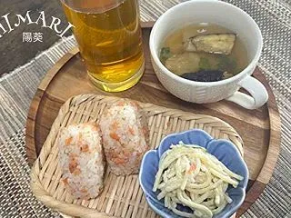 おにぎりモ～ニング（鮭 と 白ごま）＠お…