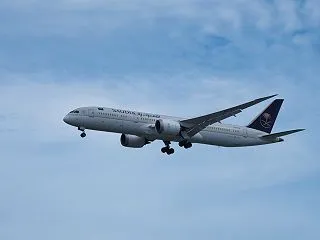 SAUDIA B787-9 〜 SIN
