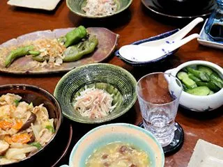 具沢山の中華丼