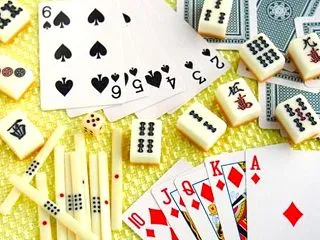 娯楽もすべて奪われる…？コミックシーモア…