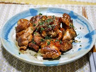 ご飯がすすむ「ガリバタチキン」&…
