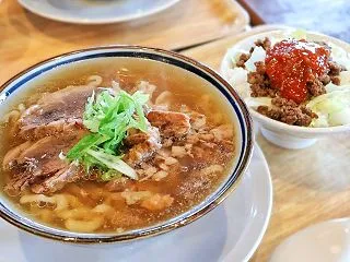 牛そば焼肉しんちゃん 高松多肥下町店