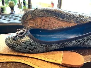 TORY BURCH