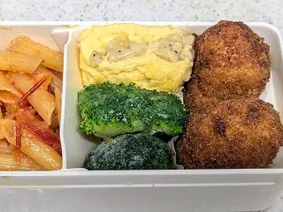 わたしのお弁当 〜クリームコロッケのお弁…