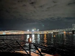 ラスト☆彡工場夜景＋みなとみらい夜景クル…