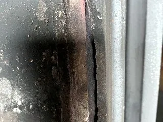 薪ストーブ修理（耐熱セメントで）