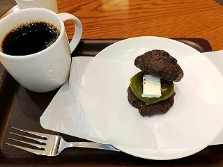 【スタバ新作】抹茶あんバター チョコスコ…