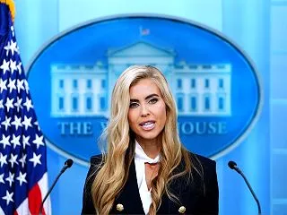 トランプ政権の報道官、就任5日で退任報道…