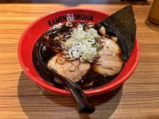 麺家いろは CiC店