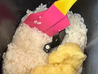 【じゃがいもごはんパン】 まるで「あの」…