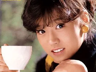 【衝撃】中森明菜が「帰れコール」の中で歌…