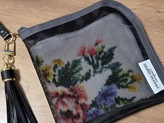 Seriaで作るハンカチポーチ♪