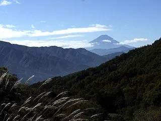山梨・放光寺へー愛染明王との再会と、仁王…