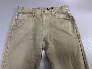 OSHKOSH CLASSICのパンツを…