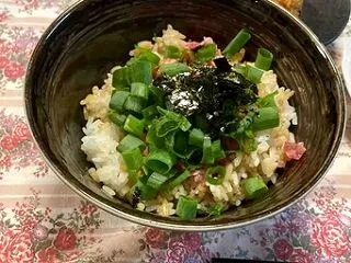 夕食はネギトロ丼（Queenの5） マイ…