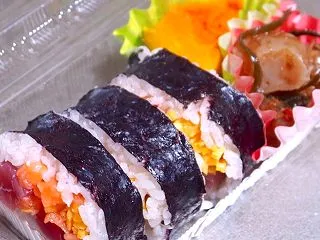 ちょっとした差し入れ「海鮮巻き」