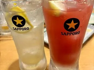 やっぱりここは面白い「一軒め酒場」で小休…