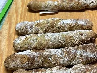 スピーナチ トルチェーレとフルーツスクエ…
