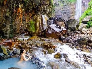 新潟 燕温泉 惣滝の野湯