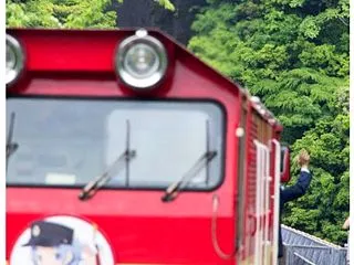 【比】9017/新潟交通/東証ST/陸運…