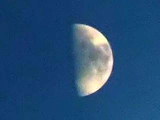 あ～誰かにしたい話があるー