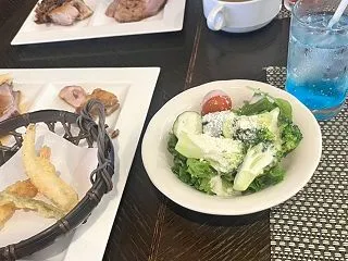 おはようございます。今日も頑張りましょう…