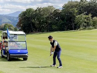 ゴルフ ラウンド前 筋トレ