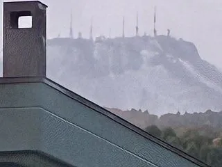 濃すぎる日々、初冠雪ですよ