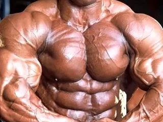 フルオキシメステロンで筋肉増強